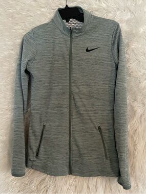 Nike Golf Women’s Dri-Fit Long Sleeve Full Zip Jacket. Size: ST